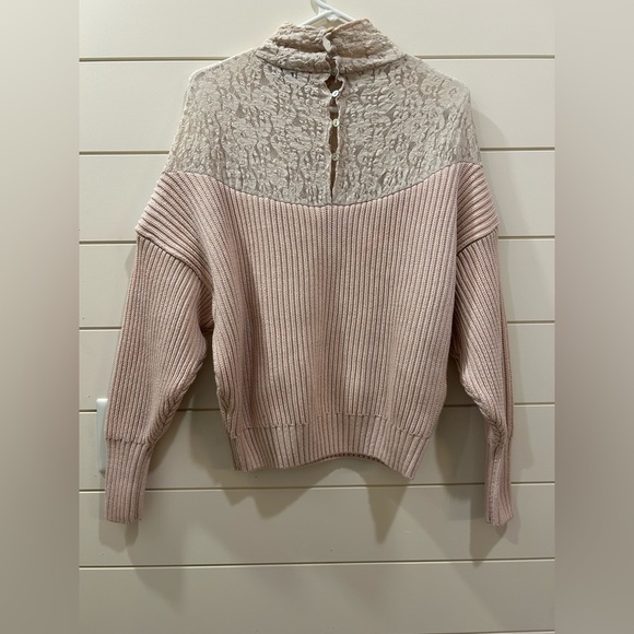 Zara Pink Cable Knit & Lace Sweater Size M - Picture 4 of 5